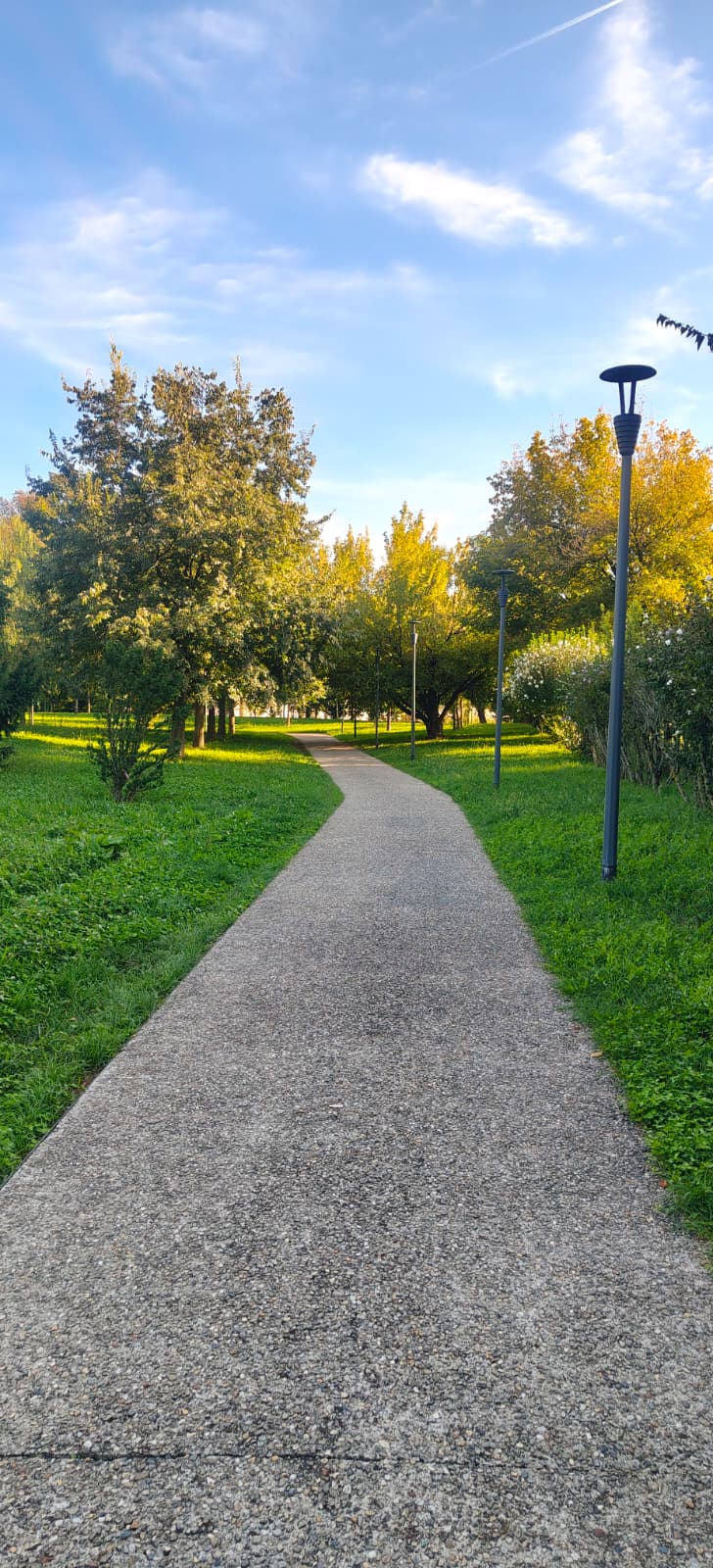 Parco Giochi via Norico