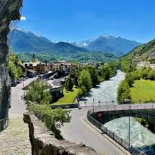 PARCO FLUVIALE  LUNGO DORA  VILLENEUVE (AO)